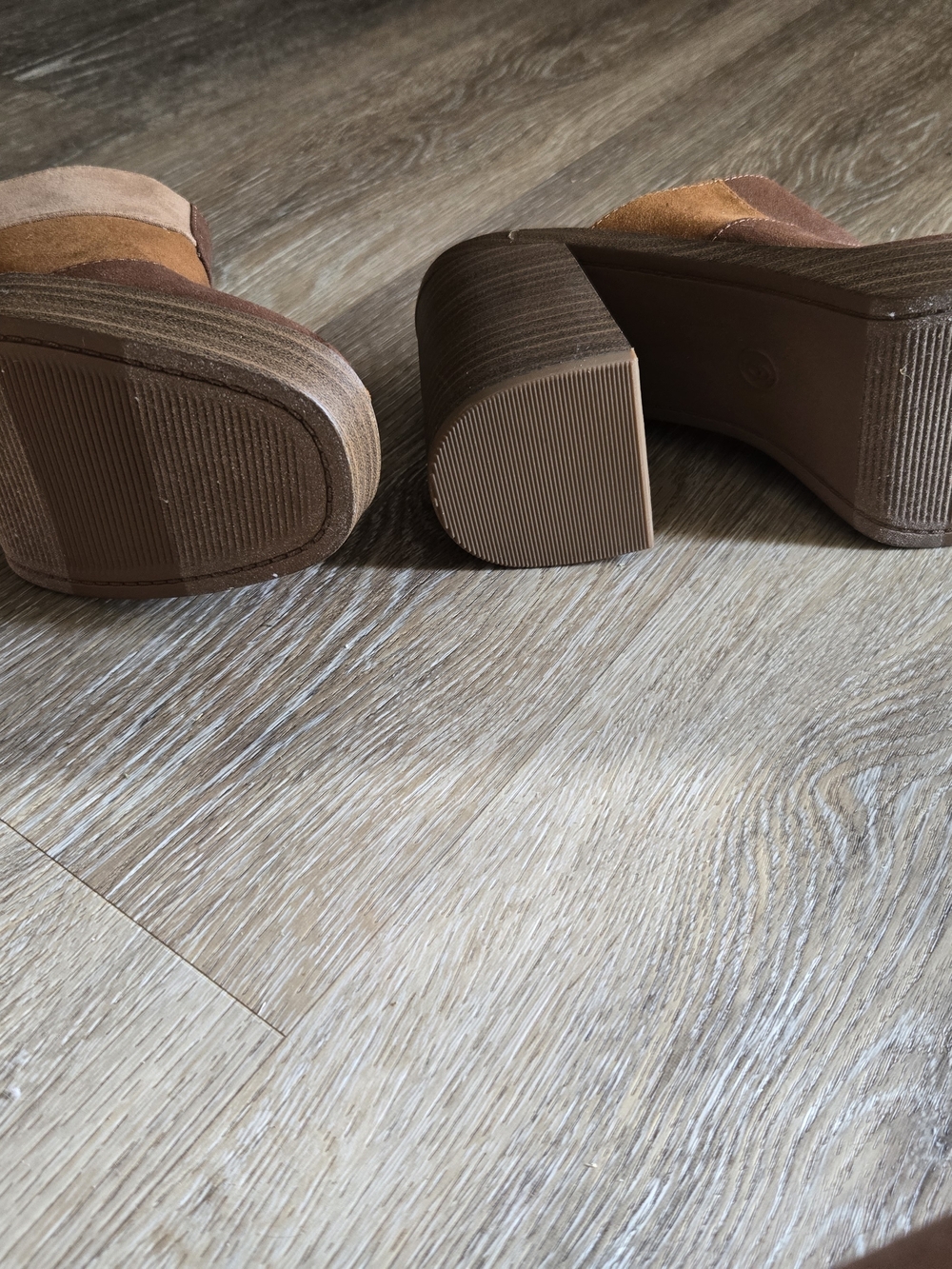 Universal Thread Patchwork Suede Mules in Brown and Tan - Picture 4 of 4